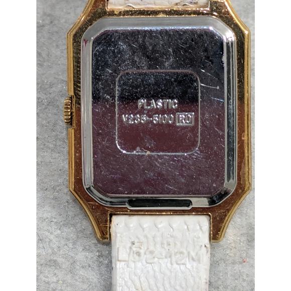 Magnum Wristwatches Women White Leather Band Gold‎ Case Dial & Hand NWT - Picture 4 of 9